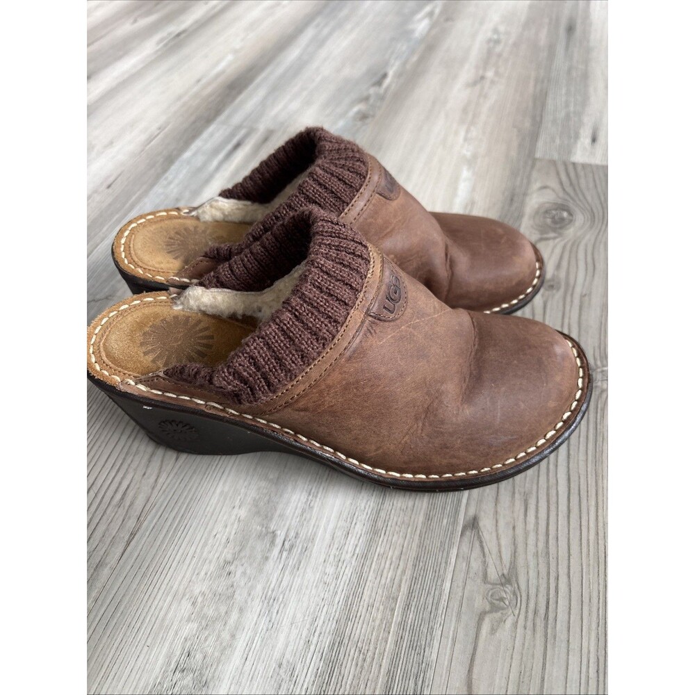 UGG Gael Wedge Slip-on Mule Clogs Women’s Tan Leather Wool Lined Size 7